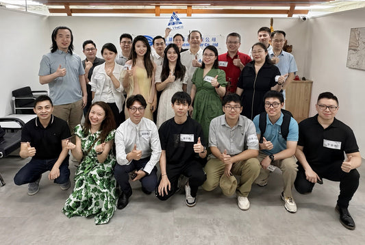JinTech Semiconductor Hosts CUHK Business School Shenzhen Alumni Association at Hong Kong Micro-Factory
